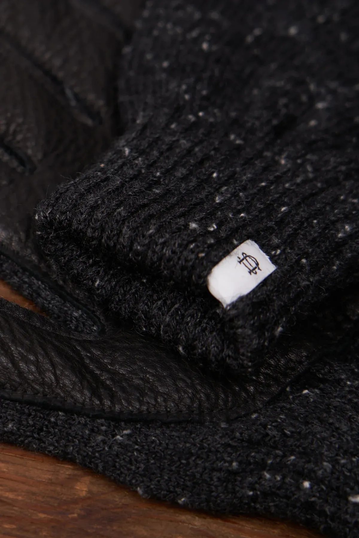 Black Tweed Fingerless Glove with Black Deerskin Palm