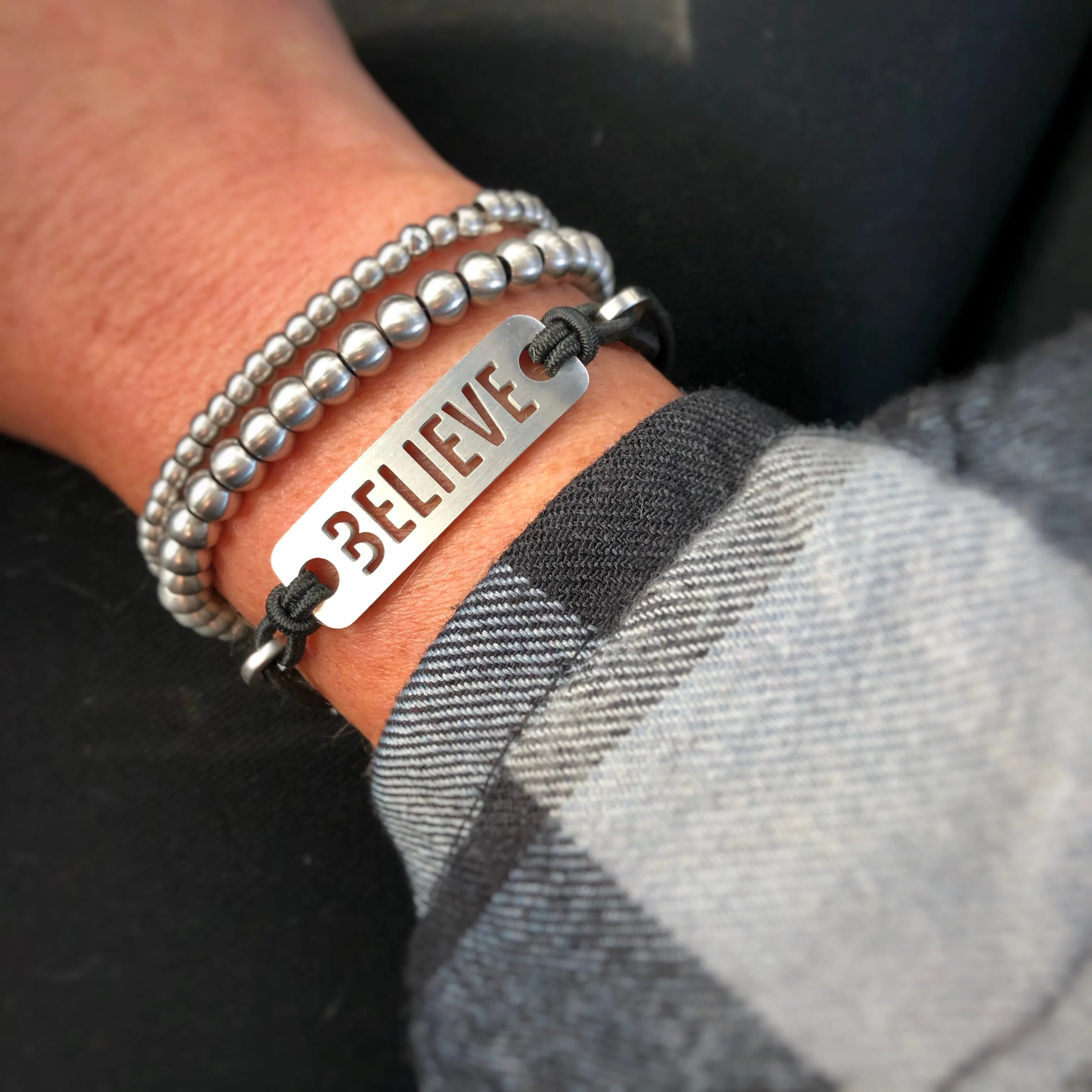 Inspirational Bracelet Adjustable Stretch - Available in Black or Pink