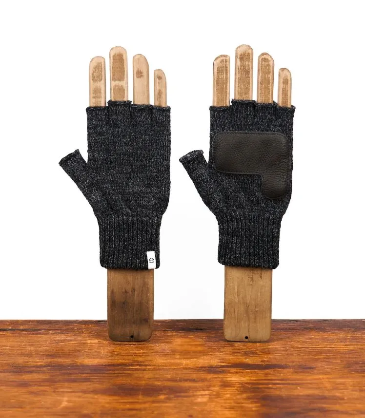 Upstate Ragg Wool Fingerless W/Deerskin FW23